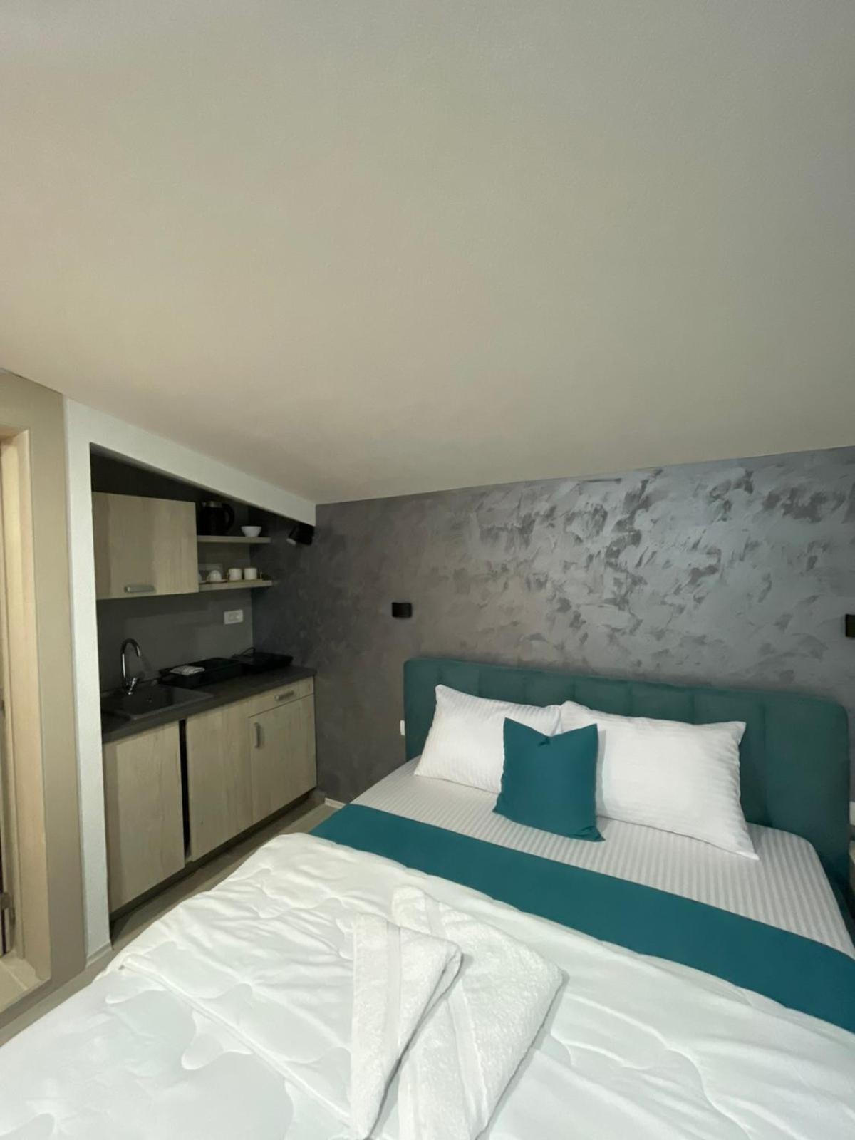 Apartments Zejak Mitrovici  Экстерьер фото
